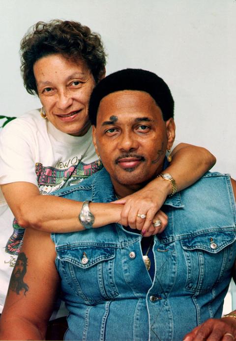 Singer Aaron Neville and his wife, Joel, are pictured in a 1998 photo. (CNS/Clarion Herald/Frank Methe)
