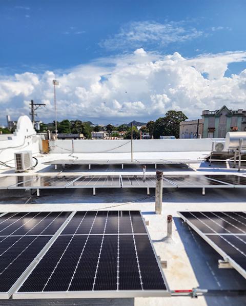 The new rooftop solar array at Nuestra Señora del Carmen in Cataño, Puerto Rico (Courtesy of Lissette A. Avilés-Ríos)