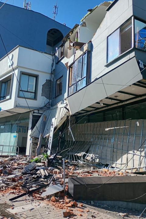 Structures damaged by the earthquake in Colombia on Aug. 10, 2026, near the pharmacy in Pereira where Sr. Cristina Ángel Castro was picking up medication. (Courtesy of Cristina Ángel Castro)