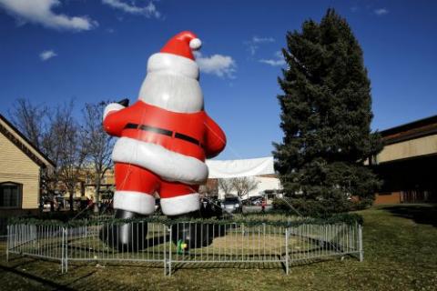 inflatable Santa Claus