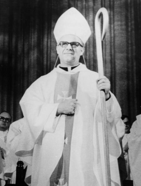 Raymond Hunthausen at his installation as archbishop of Seattle in 1975 (CNS/Kay Lagreid)