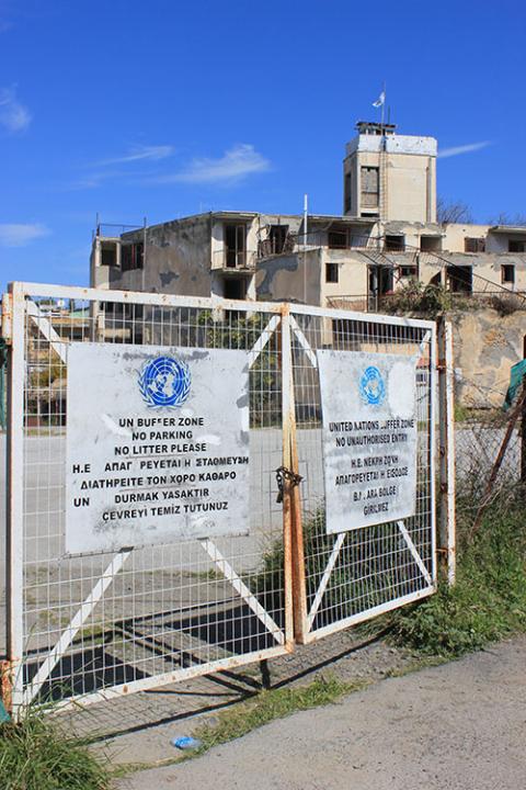 At the "Green Line" dividing the city of Nicosia, Cypress (Wikimedia Commons/Julian Nyča)