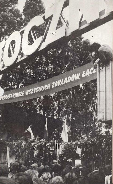 Labor activist and leader Lech Wałęsa speaks to the crowd at the shipyard gate in Gdańsk, Poland, during the strike of 1980. He became the first democratically elected president of Poland in 1990. (Wikimedia Commons)