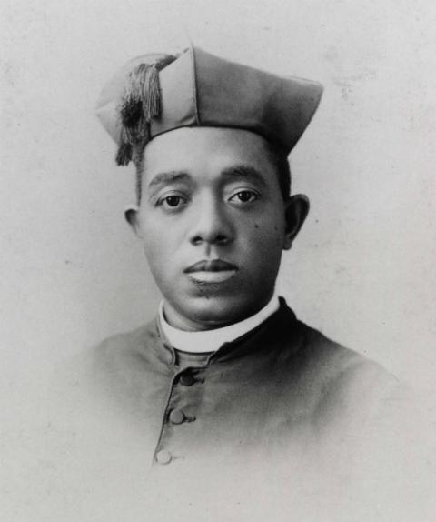 Fr. Augustus Tolton (CNS/Courtesy of Archdiocese of Chicago Archives and Records Center) Fr. Augustus Tolton (CNS/Courtesy of Archdiocese of Chicago Archives and Records Center)