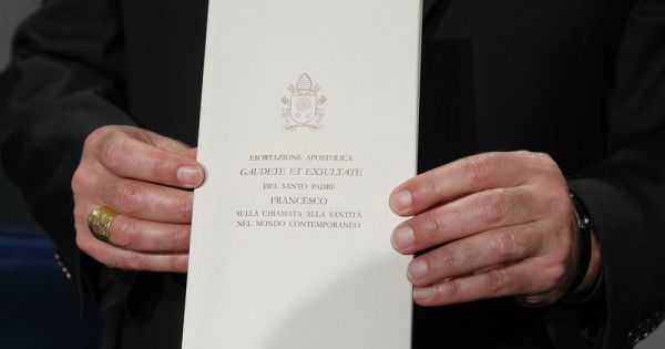 Gaudete et Exsultate': Francis puts 'exhort' back into exhortation