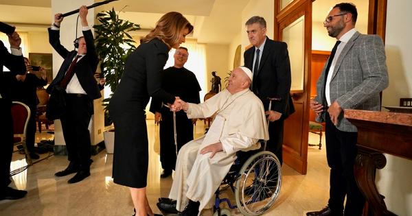 In CBS interview, Francis calls climate change 'a road to death,' chastises 'foolish' deniers - Vimarsana News