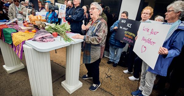 Pennsylvania faith groups build altar at ICE office in protest of ...