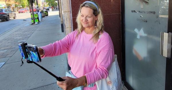 Interfaith educator visits 185 Chicago worship sites, sets Guinness World Record