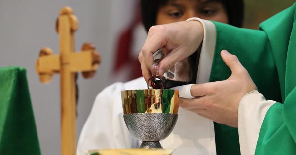 Restricting the chalice is not tradition — it's a troubling innovation
