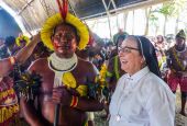 Sister Maria Inês Ribeiro, president of the Conference of Religious of Brazil, meets with Indigenous leaders at the Acampamento Terra Livre 2022-ATL (Free Land Camp) in Brasília April 7, 2022. (CNS/courtesy CRB Nacional)