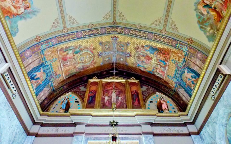 The interior of Sts. Peter and Paul Cathedral in the Diocese of St. Thomas, Virgin Islands (Wikimedia Commons/Farragutful)