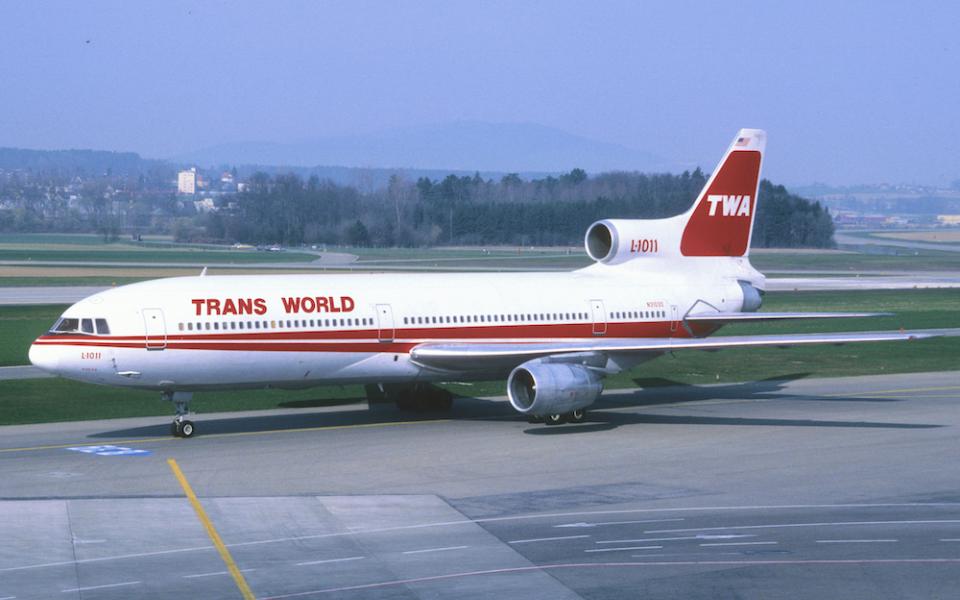 A TWA Lockheed L-1011 TriStar jumbo jet, pictured in May 1989 (Flickr/Aero Icarus)
