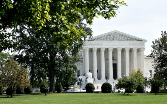 The U.S. Supreme Court in Washington is seen Sept. 26. (CNS/Tyler Orsburn)