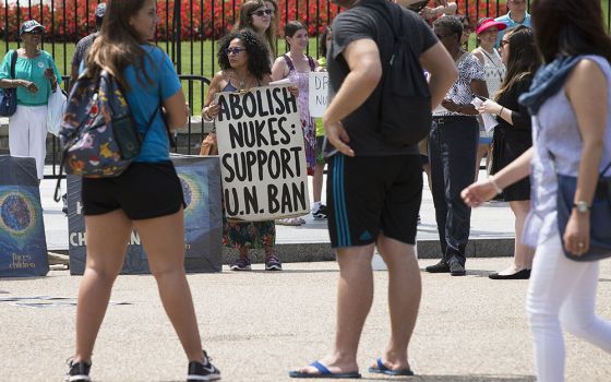 Peace activists hold a Catholic prayer service of repentance near the White House Aug. 9, 2018, for the use of nuclear weapons on Japan during World War II. (CNS/Tyler Orsburn)