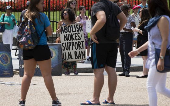 Peace activists hold a Catholic prayer service of repentance near the White House Aug. 9, 2018, for the use of nuclear weapons on Japan in 1945 during World War II. (CNS/Tyler Orsburn)