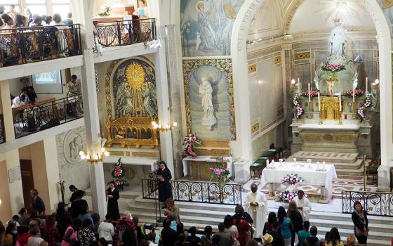 Mass is celebrated at the Chapel of Our Lady of the Miraculous Medal in Paris. Three Masses are celebrated every day, more on Sundays. (Courtesy of the Chapel of the Miraculous Medal)