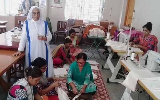 Sister Mary Lillian with artisans of CORR-The Jute Works in Dhaka, Bangladesh (Sumon Corraya)