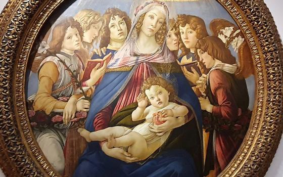"Madonna of the Pomegranate" or "Virgin and Child with the Angels" was painted by Sandro Botticelli circa 1487 and is now housed in The Uffizi Gallery in Florence, Italy. (Wikimedia Commons/Yair Haklai, CC BY-SA 4.0 deed)