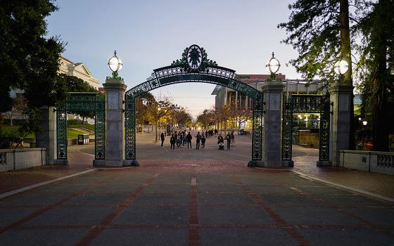 Sather Gate, leading to the center of the campus of the University of California at Berkeley. The Paulist Fathers plan to leave the university, where the missionary society has served in campus ministry since 1907. (Unsplash/Georg Eiermann)