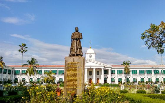 The Kerala Government Secretariat in the Indian state's capital city, Thiruvananthapuram. The Kerala government has decided to allow pensions for unmarried women above the age of 50, including those living in religious institutions. (Wikimedia Commons/Syed Shiyaz Mirza)