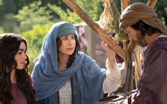 Natacha Karam and Minnie Driver as Hagar and Sarah in "The Faithful: Women of the Bible" (Fox)