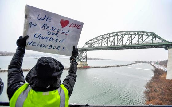 Elbows Up for Canada protesters gather near The Peace Bridge border crossing in Buffalo, N.Y., April 2, 2025. (AP/Adrian Kraus)