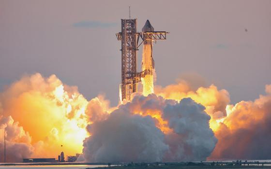 SpaceX's Starship lifts off for its fifth integrated flight test Oct. 13, 2024. (Wikimedia Commons/Steve Jurvetson)