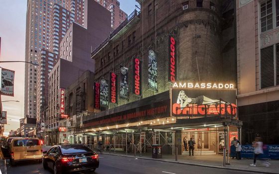 Pre-pandemic, the Ambassador Theatre in New York City in 2019 (Wikimedia Commons/Ajay Suresh)