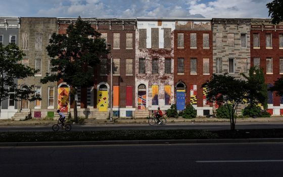 Boarded-up and abandoned row houses in Baltimore, seen May 26, 2019 (CNS/Reuters/Stephanie Keith)