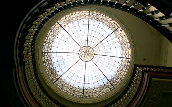 The domed window at the top of the main staircase in Regis College in Toronto (Wikimedia Commons/Pjposullivan)