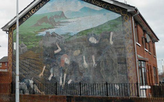 A mural in Belfast, Ireland, commemorates the Great Hunger of 1847-49. (Wikimedia Commons/Keith Ruffles)