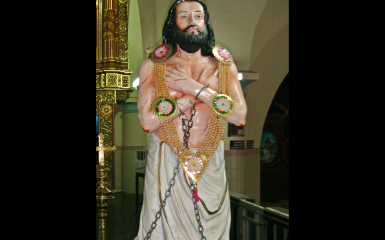 Statue of Devasahayam Pillai at St. Francis Xavier Cathedral in Kottar, Tamil Nadu, India (Wikimedia Commons/Kumbalam, CC-BY-SA 3.0)