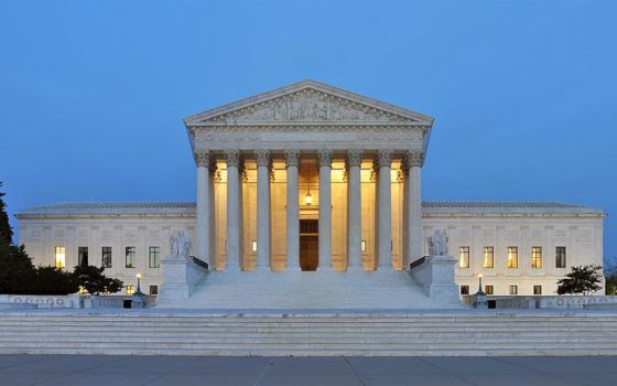 Panorama of the west facade of United States Supreme Court Building at dusk in Washington, D.C., Oct. 10, 2011. (Wikimedia Commons/Joe Ravi/CC BY-SA 3.0)
