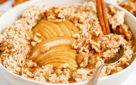 Cinnamon pear walnut oatmeal (At Elizabeth's Table/Elizabeth Varga)