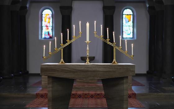 Tenebrae candles (Wikimedia Commons/Bautsch)