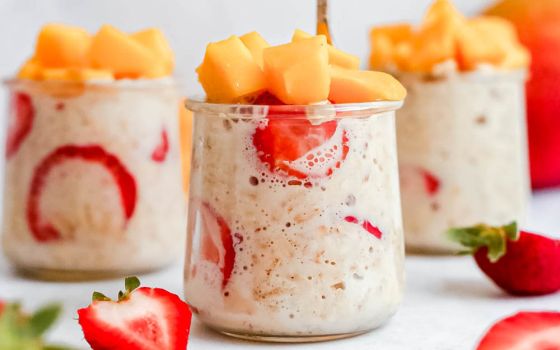 Vegan overnight oats with strawberries and mango (At Elizabeth's Table/Elizabeth Varga)