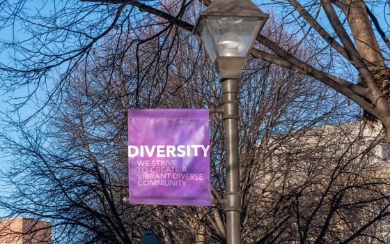 A sign on the campus of the University of St. Thomas in St. Paul, Minnesota, in January 2020 (Dreamstime/Ken Wolter)