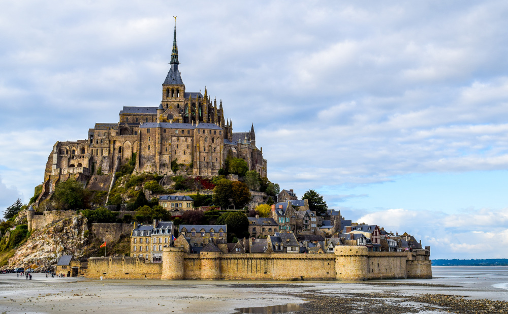 Mont-Saint-Michel serves as spritual oasis in secular times