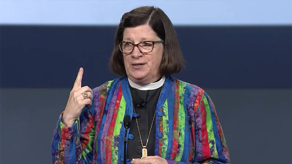 Presiding Bishop Elizabeth Eaton explains procedures for the ELCA Churchwide Assembly on Monday, Aug. 5, 2019, in Milwaukee. (RNS photo/Video screenshot)
